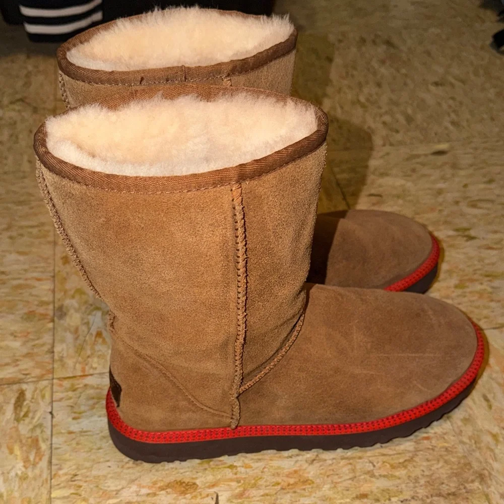 UGG Mens Brown Suede Boots with Red Trim